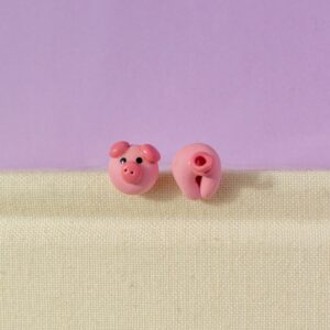 cerdo, cerdito, chancho, chanchito, bisuteria, porcelana fría, collar, aretes, manos obreras, bolivia, hecho a mano, artesanías