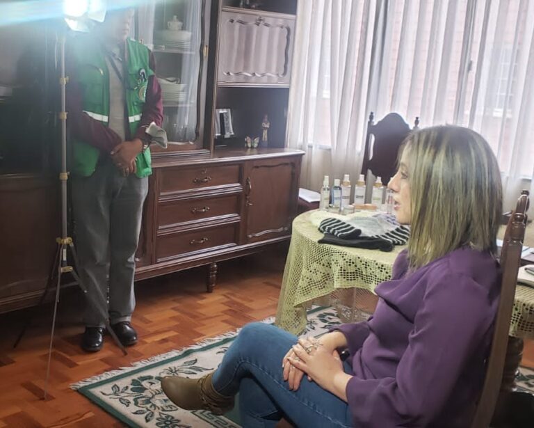 ENTREVISTAS, MANOS OBRERAS, BOLIVIA, MUJERES ARTESANAS