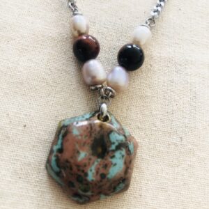 Collar "Geoda"