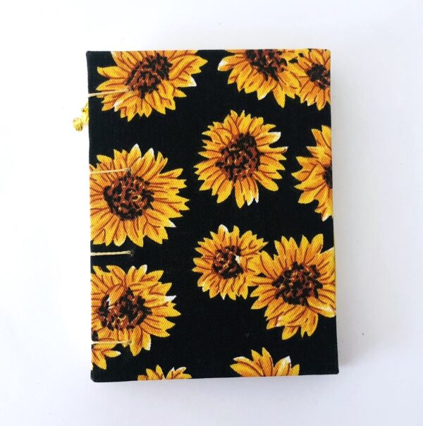 Cuadernos, pintados a mano, manos obreras, Bolivia, hecho a mano, artesanías, mujeres artesanas|