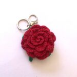 llavero, crochet, tejido, algodón, lana acrílica, manos obreras, bolivia, hecho a mano, artesanías