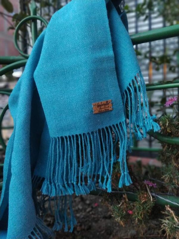 Mantilla, challs, manos obreras, bolivia, hecho a mano, artesanias, tejidos, lana, alpaca, telar