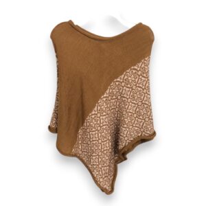 manos obreras, la paz, bolivia, mujeres, atesanos, artesanías, tejidos. ruana, alpaca