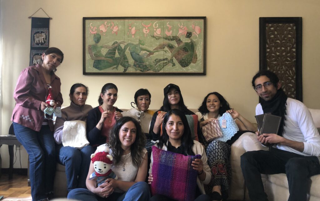 Manos Obreras, hecho a mano, artesanías, mujeres artesanas, bolivia