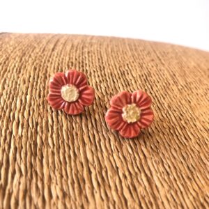 manos obreras, mujeres, artesanas, artesanías, hecho a mano, la az, bolivia, aretes , cerámica.