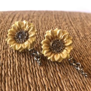 manos obreras, mujeres, artesanas, artesanías, hecho a mano, la az, bolivia, aretes , cerámica.