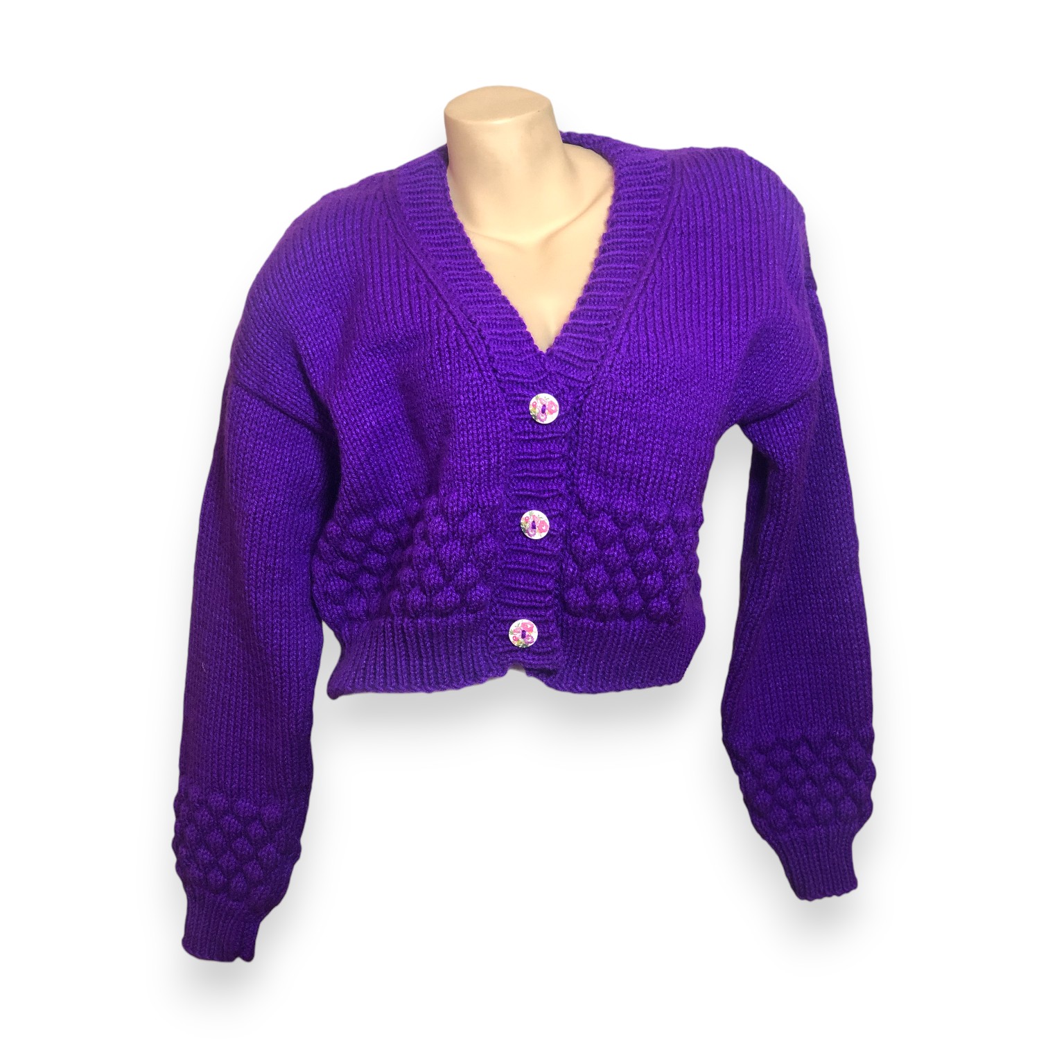 manos obreras, la paz, bolibia, mujeres, atesanos, artesanías, tejidos. saco, palillo,