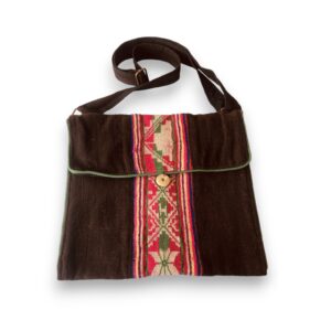 bandolera, aguayo, manos obreras, bolivia, hecho a mano, artesanias, tejidos, telar, lana de oveja.