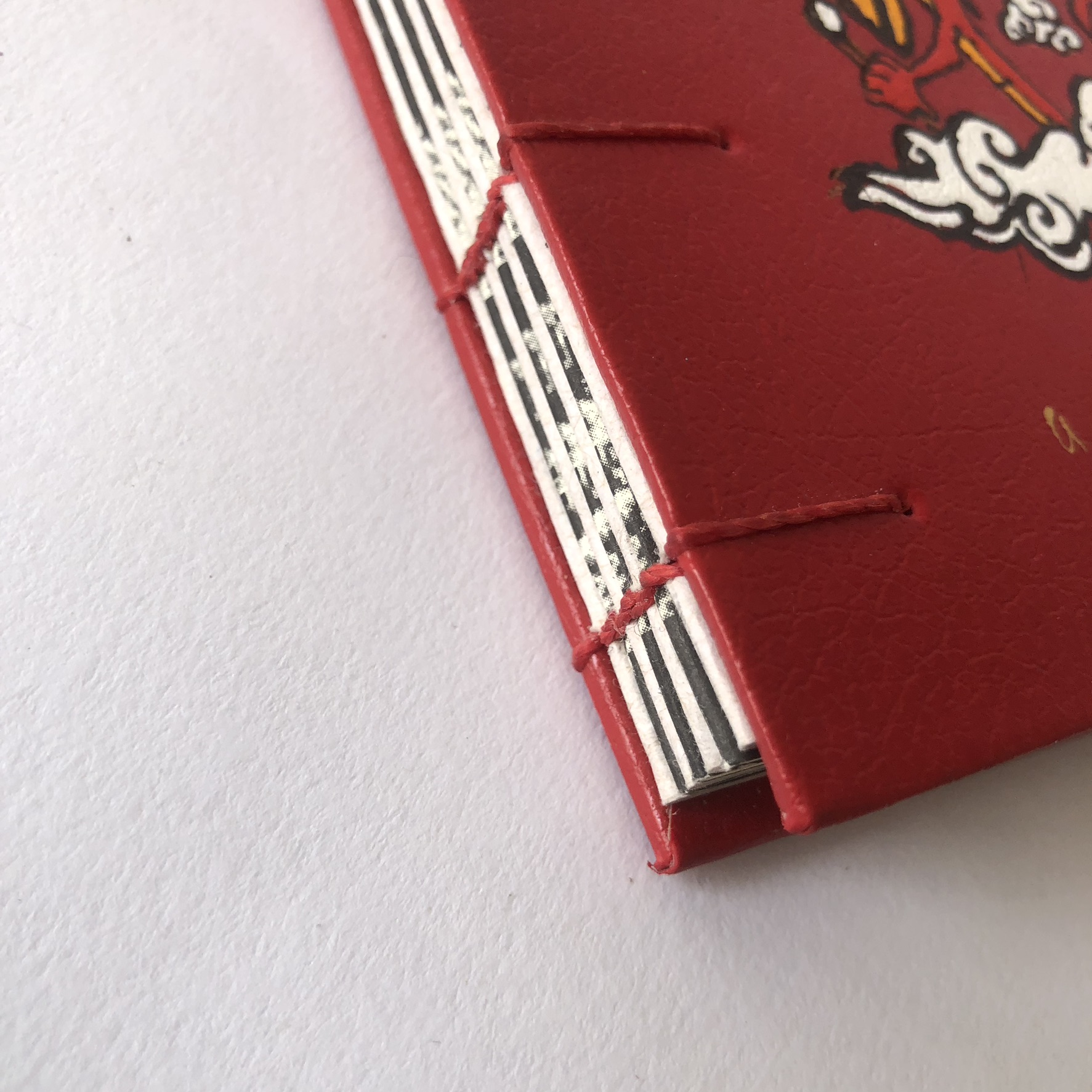 manos obreras, artesanas, mujeres, la paz bolivia, cuadernos, hecho a mano, pintado