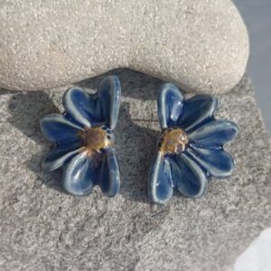 manos obreras. hecho a mano, mujeres artesanas, bisuteria, ceramica esmaltada, aretes, collar