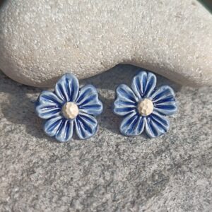 manos obreras. hecho a mano, mujeres artesanas, bisuteria, ceramica esmaltada, aretes, collar